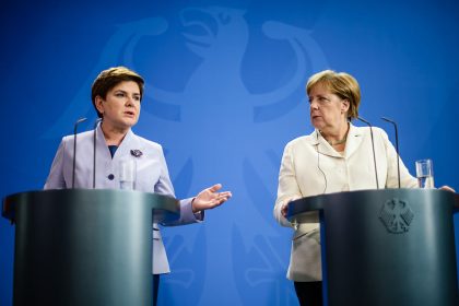 Polen wird keine muslimischen Flüchtlinge aufnehmen – Szydło: “Merkels Migrationspolitik befeuert Terrorismus”