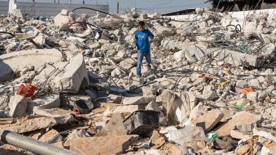 Kein Ende der Gewaltspirale: Israelische Armee zerstört Häuser mutmaßlicher palästinensischer Attentäter