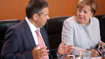Keine Sozialleistungen kürzen? – Gabriel glaubt Merkel kein Wort: „Woher soll das Geld für Rüstung denn kommen?“