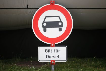 Diesel-Spitzentreffen für bessere Luft in Städten – Ruf nach Sofortmaßnahmen gegen Fahrverbote wird lauter