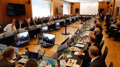 Diesel-Gipfel in Berlin: Über fünf Millionen Diesel sollen zur Abgas-Nachbesserungen
