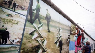 Gedenken an Bau der Berliner Mauer vor 56 Jahren: Ein „Symbol der Gnadenlosigkeit des SED-Regimes“