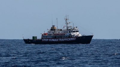 „Defend Europe“: Identitären Bewegung beendet Einsatz im Mittelmeer mit „uneingeschränktem Erfolg“