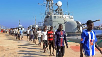 Zuwanderung von Migranten aus Libyen nach Tunesien verdoppelt