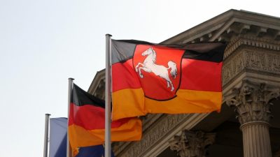 Niedersachsens Ministerpräsident will Neuwahlen am 24. September