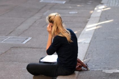 Verbraucherschützer fordern strengere Regeln für Telefon-Hotlines