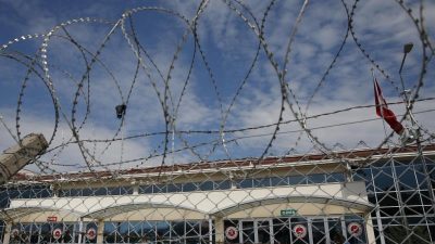 Bis zu 15 Jahre Haft für Menschenrechtler in Türkei gefordert