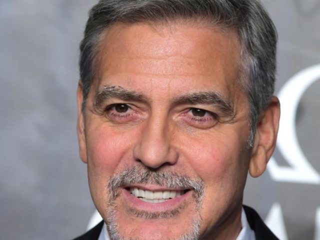 Gilt mal wieder als heißer Kandidat für einen Oscar: US-Schauspieler George Clooney. Foto: Ian West/dpa
