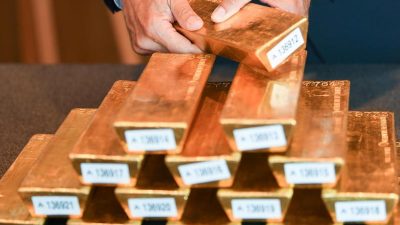 Bundesbank holt Goldreserven schneller zurück als geplant – Hälfte des deutschen Goldes wieder daheim