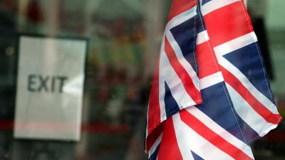 Irland will Schlüsselfigur von Schleuser-Ring nach Großbritannien ausliefern