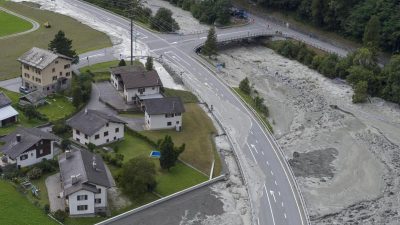 Bondo: Neuer Erdrutsch in der Schweiz erschwert Suche nach acht Vermissten