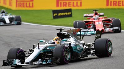 Hamilton verkürzt mit Belgien-Sieg Rückstand auf Vettel