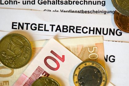 Firmen ohne Betriebsrat und Tarifvertrag unterlaufen häufiger den Mindestlohn