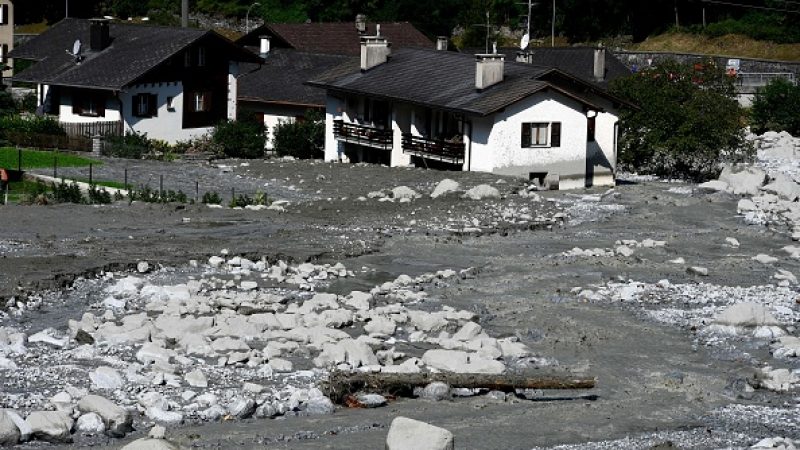 Ein Jahr nach tödlichem Unglück droht neuer Felssturz in der Schweiz
