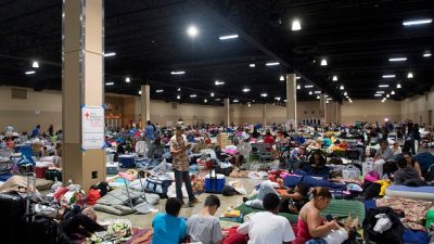 Florida hat Angst vor „Irma“ – „Man kann nur alles, was geht, in einen Koffer packen und hoffen“