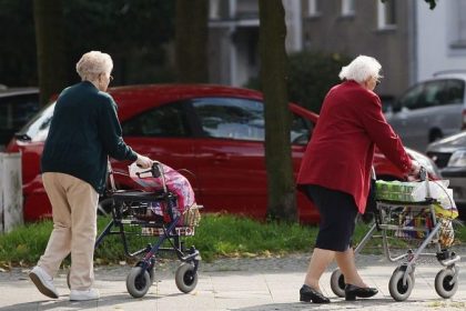Trotz Merkels Nein: Debatte um höheres Rentenalter reißt in CDU nicht ab
