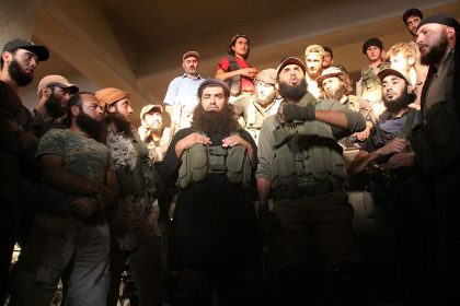 Terroristen finanziert: Großbritannien setzt “Förderprojekt für Polizei” in syrischen Islamisten-Gebieten aus
