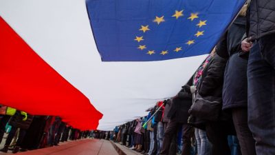 Europaminister setzen im Streit mit Polen weiter auf Dialog – EU-Kommission notfalls zum Stimmrechtsentzugsverfahren bereit