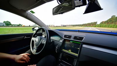 Roland Berger: Roboter-Taxis vielversprechende Erlösquelle für Pkw-Hersteller