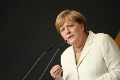 Merkel sieht keinen Anlass für Lockerung der Russland-Sanktionen