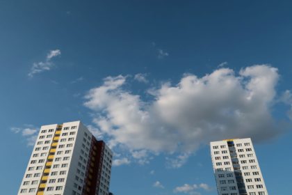 Tausende protestieren in Berlin gegen steigende Mieten