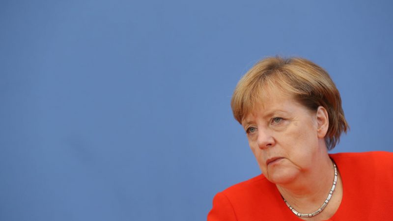 Kanzlerin Merkel verteidigt Flüchtlingspolitik von 2015