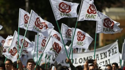 Kolumbiens Farc-Rebellen betreten die politische Bühne und bittet um Vergebung