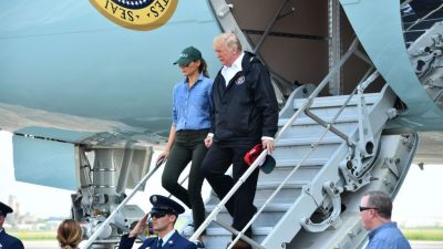 US-Präsident Trump besucht erneut Überschwemmungsgebiete