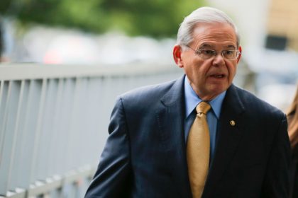 US-Senator wegen Korruptionsvorwürfen vor Gericht