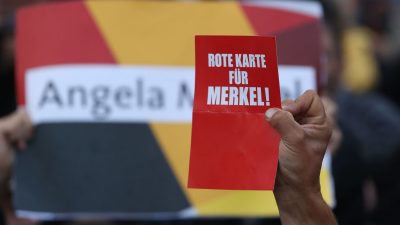 Merkel: Massiver Protest auf Wahlveranstaltungen ist Ausdruck von Hass – Störer hören „keine Sekunde zu“