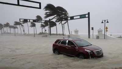 Hurrikan „Maria“ auf Kategorie 3 hochgestuft