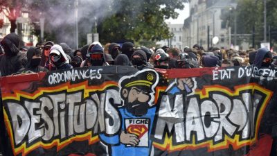 Hunderttausende Franzosen demonstrieren gegen Macrons Arbeitsmarktreform – Polizei setzt Tränengas ein