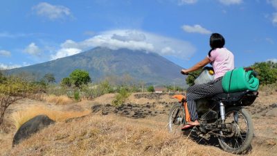 Bali vor drohendem Vulkanausbruch: Rund 75.000 Bewohner in Sicherheit gebracht