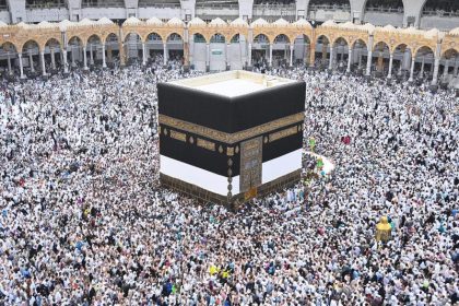 Saudi-Arabien erlaubt geimpften Pilgern aus dem Ausland Reise nach Mekka