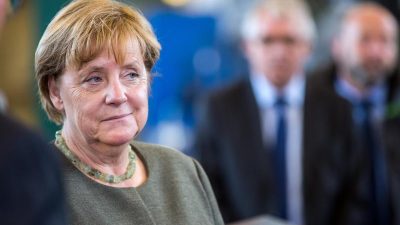 Merkel kritisiert Transfersummen: «Regeln anpassen»