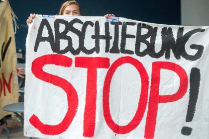 Von BAMF verheimlicht: McKinsey-Bericht über abzuschiebende Migranten enthüllt Fakten und Daten