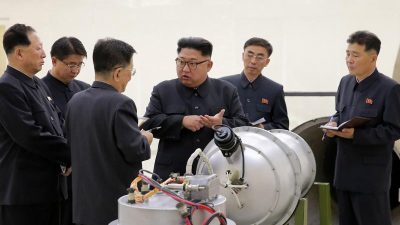 USA ziehen Sanktionsschraube gegen Nordkorea weiter an – „Friedliche Denuklearisierung“ gewünscht
