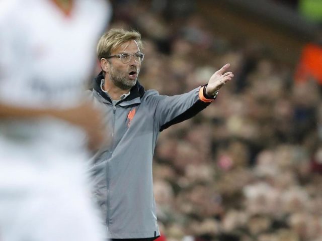 Trainer Jürgen Klopp spielte mit dem FC Liverpool nur Unentschieden. Foto: Frank Augstein/dpa