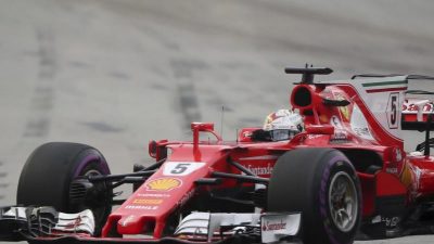 Vettel holt wichtige Singapur-Pole