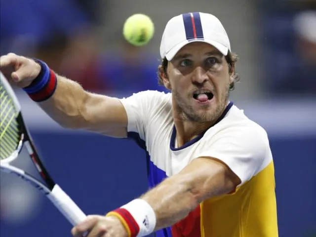 Mischa Zverev verlor in Shenzhen. Foto: Kathy Willens/dpa