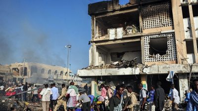 Mehr als 20 Tote durch Anschlag in Mogadischu