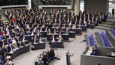 Erste Sitzung des neuen Bundestages live: Glaser fällt auch im dritten Wahlgang als Bundestagsvize durch