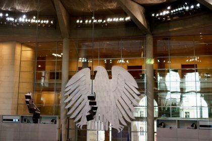 “AfD arbeitet an der Grenze zur Volksverhetzung”: Parteien wegen AfD-Rhetorik besorgt um innere Sicherheit
