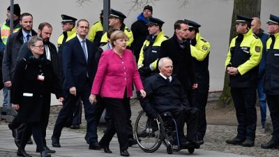 Wittenberg: Angela Merkel betont Wert von Meinungsvielfalt