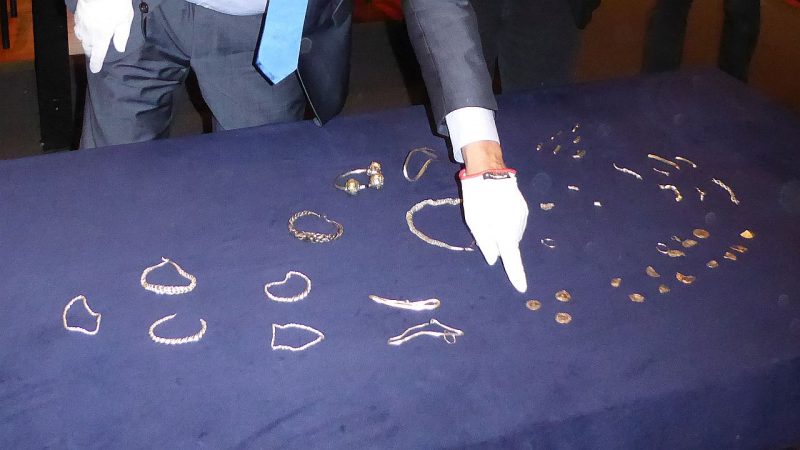 Mehr als 1.000 Jahre alter Wikinger-Schatz auf Sylt entdeckt