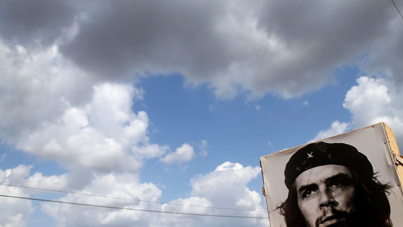 Der falsche Held: Che Guevaras Brutalität, Toleranz von Folterungen und die politisch motivierten Morde werden geleugnet