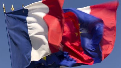 Trotz heftiger Kritik: Frankreich erkennt künftig auch die Europaflagge offiziell an