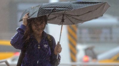 Taifun steuert vor Parlamentswahl am Sonntag auf Japan zu