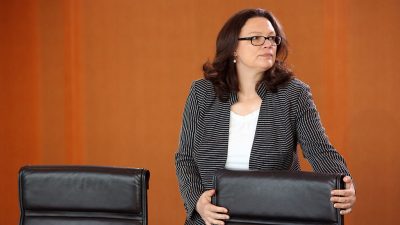 Simone Lange kandidiert für SPD-Vorsitz: „Die da oben entscheiden einfach – das geht mir gegen den Strich“