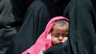 Zum ersten Mal: Österreich nimmt Kinder von IS-Anhängerin auf